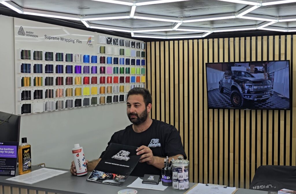 ceramic coating brisbane gtechniq crystal serum ultra finish ceramic coating brisbane high gloss paint reflection ceramic coating water beading hydrophobic surface brisbane gtechniq ceramic coating application brisbane ceramic coating protection results before after brisbane